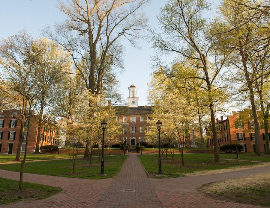 The 大学绿色 on Ohio University's 雅典 campus.